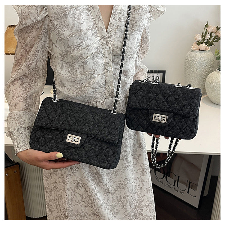 Women's Classic Style Western Chain Personalized Trendy Bags