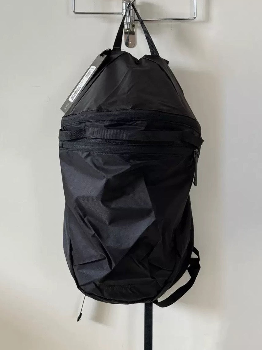 Women's & Men's Flying Birds Summer Lightweight Breathable Waterproof Hiking Leisure Backpack