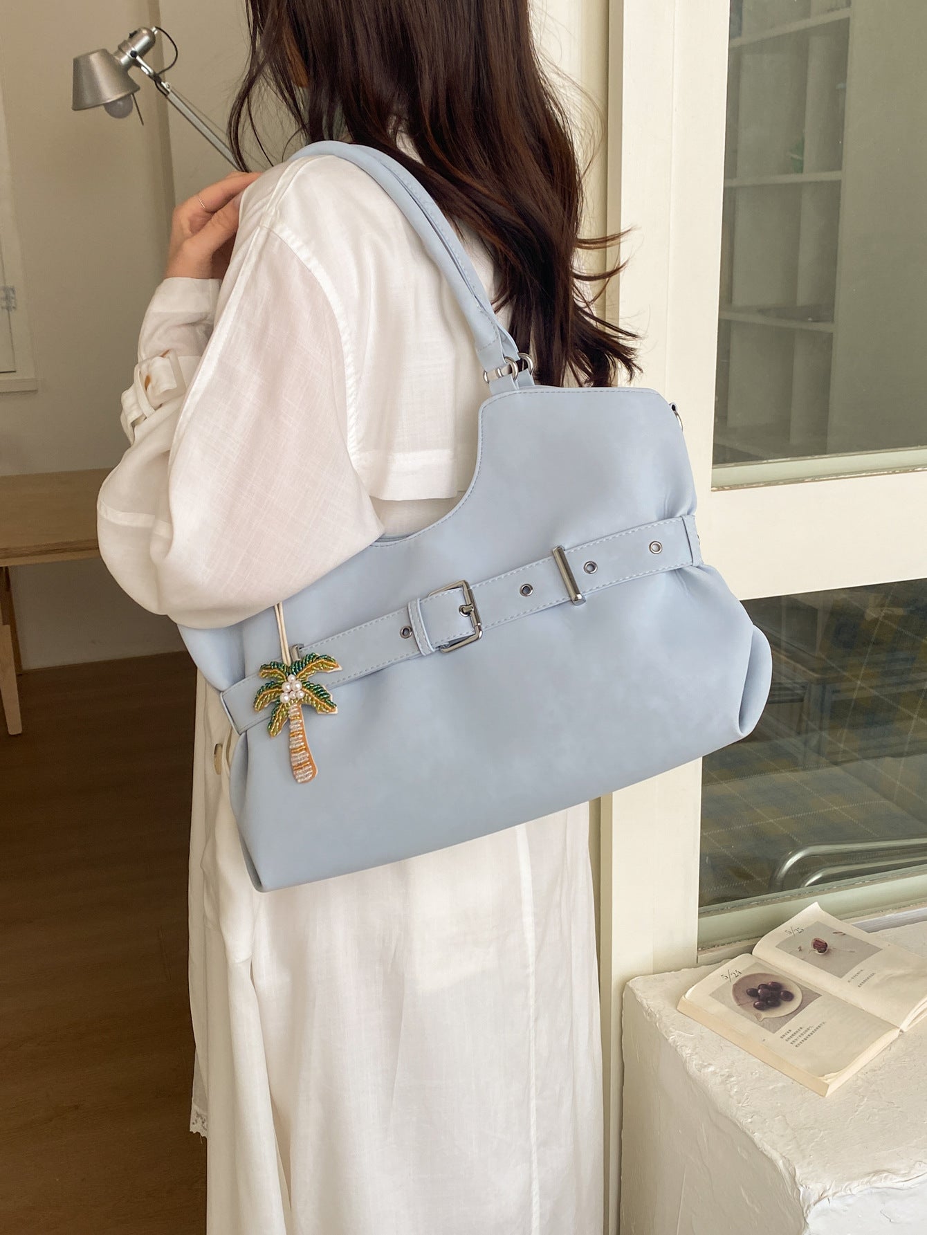 Women's Solid Color Simple Design Commuter Women's Messenger Bag