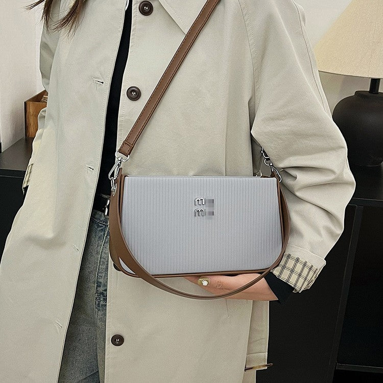 Women's High-grade Trendy Popular Stylish Good Texture Women's Messenger Bag