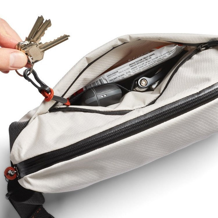 Women's & Men's Large Capacity Portable Light Commuter Niche Bags