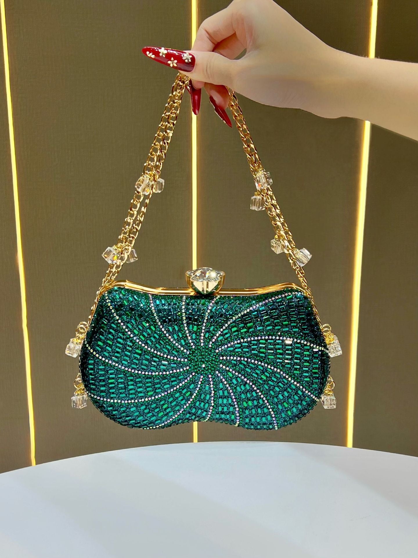 Women's Fashionable Shiny Rhinestone Matching Dress Elegant Evening Bags