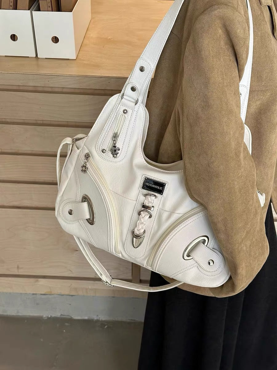 Women's Hot Locomotive Style One Underarm Niche Waste Soil Retro Large Tote Bags