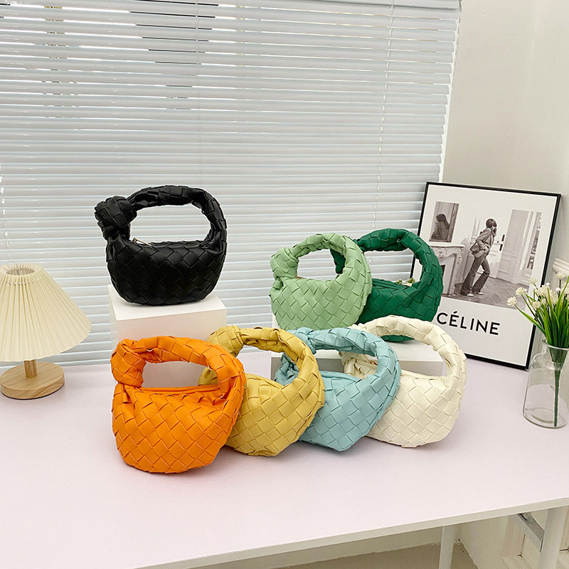 Women's Fashion Simple Net Cloud Woven Croissant Bags