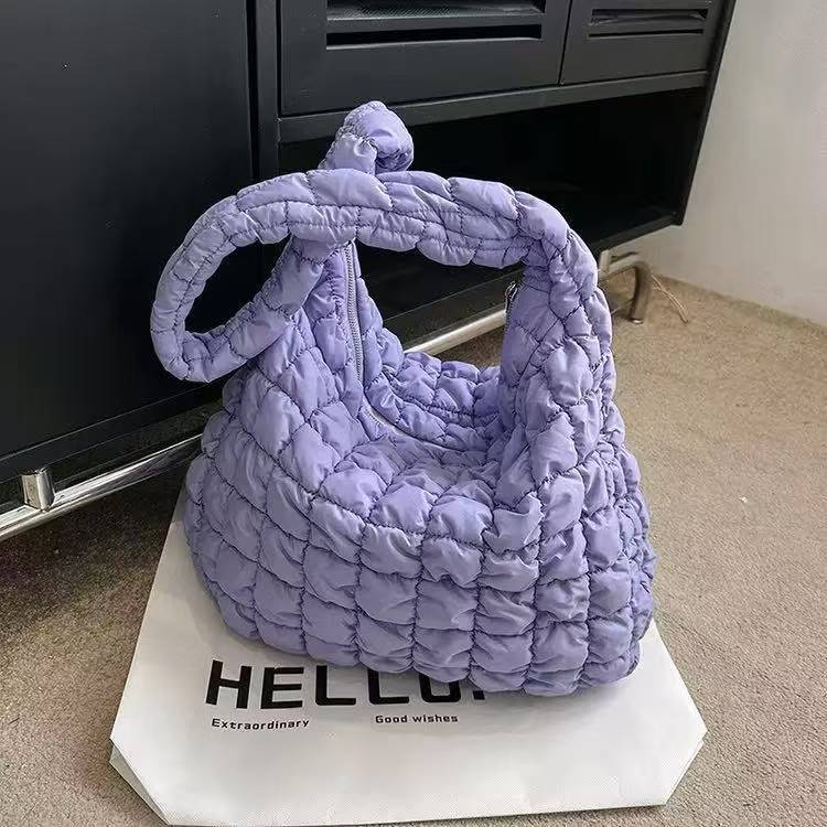 Women's Fashionable Pleated Cloud Portable Dumpling Large Capacity Down Cotton Women's Messenger Bag