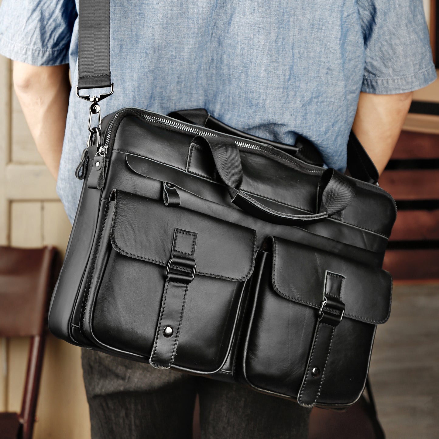 Men's Retro Leather Large Capacity Business Computer Bags