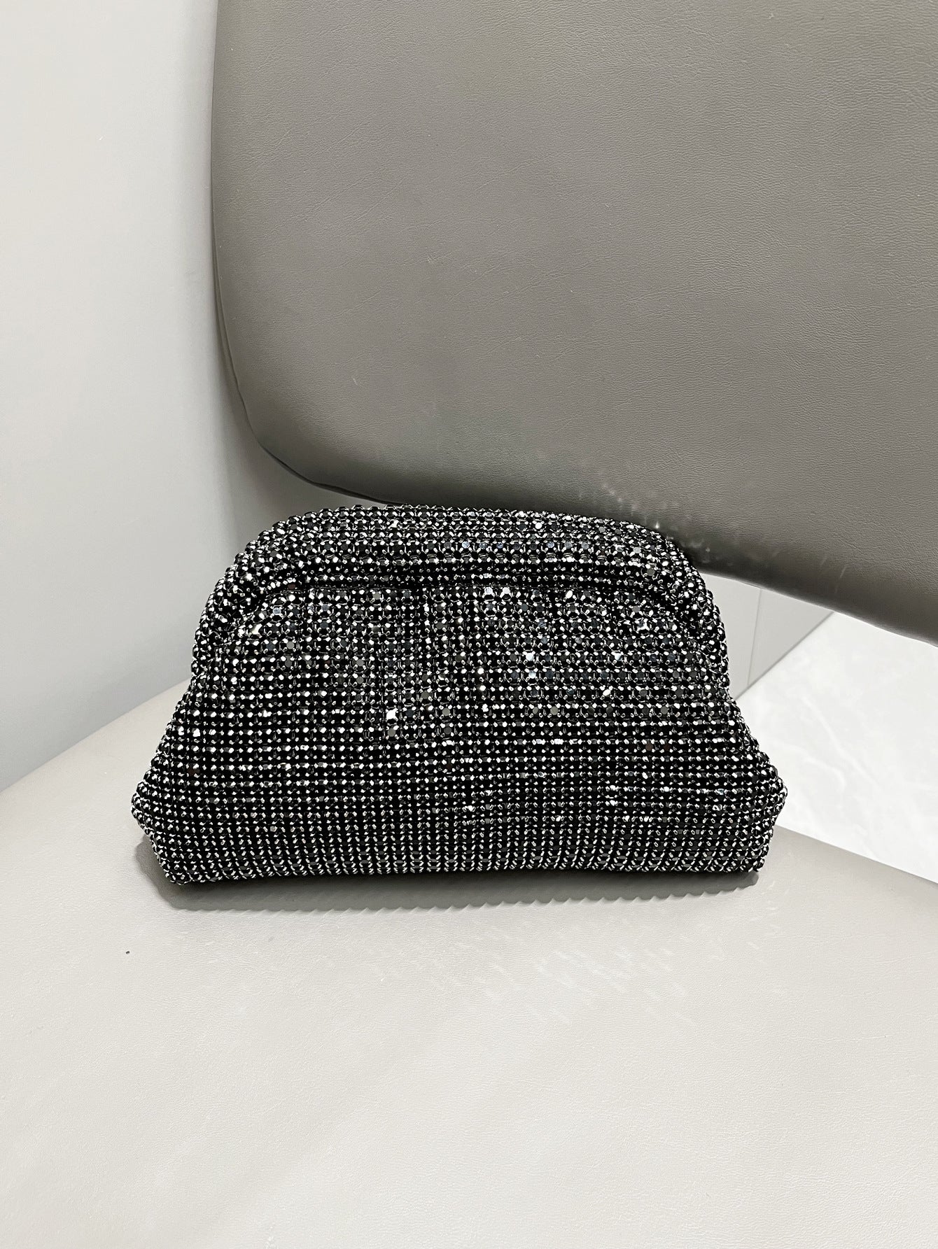 Women's Shiny Rhinestone Clutch Designer Chain Clip Dinner Bag