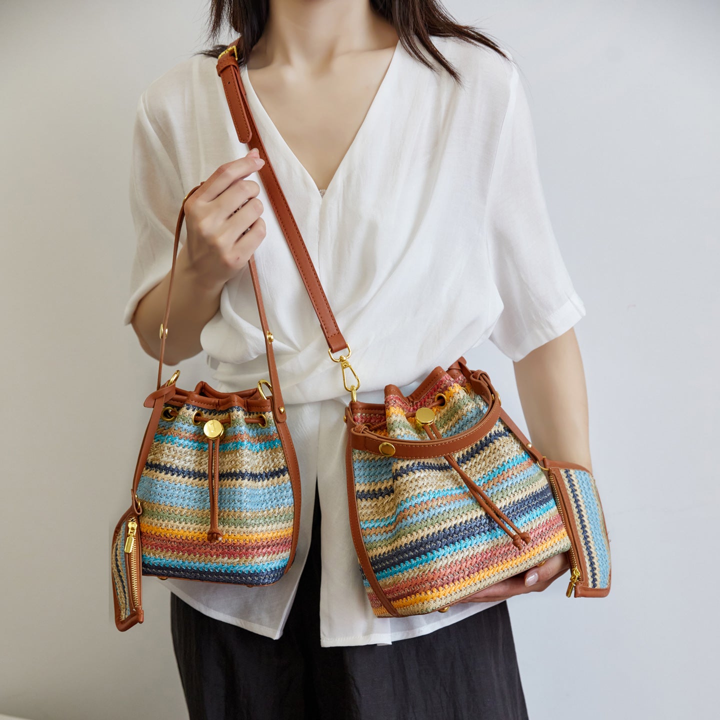 Women's Fashion Best-selling Rainbow Bar Woven Versatile Women's Messenger Bag