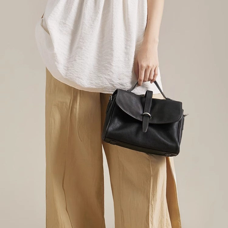 Women's Genuine Leather Retro Large Capacity Commuter Niche Vegetable Bags