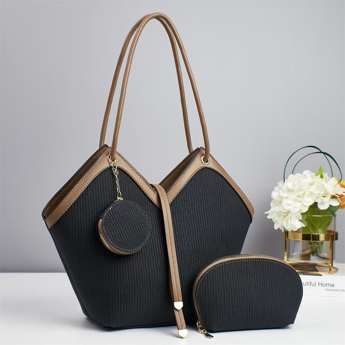 Women's Exquisite Big Graceful Korean Style Fashionable Women's Handbag