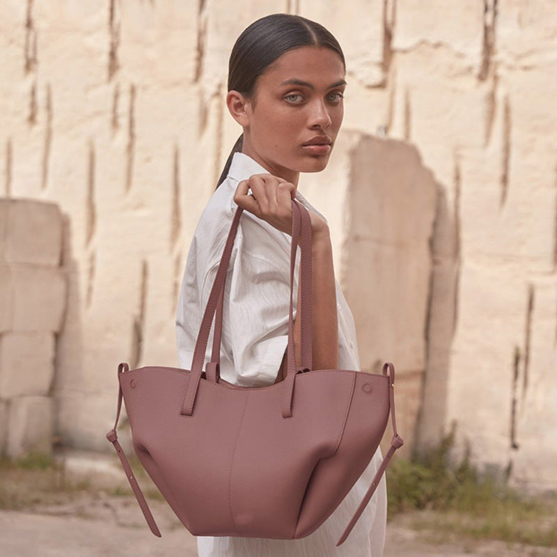 Women's Niche Leather Large Capacity Shopping Tote Bag