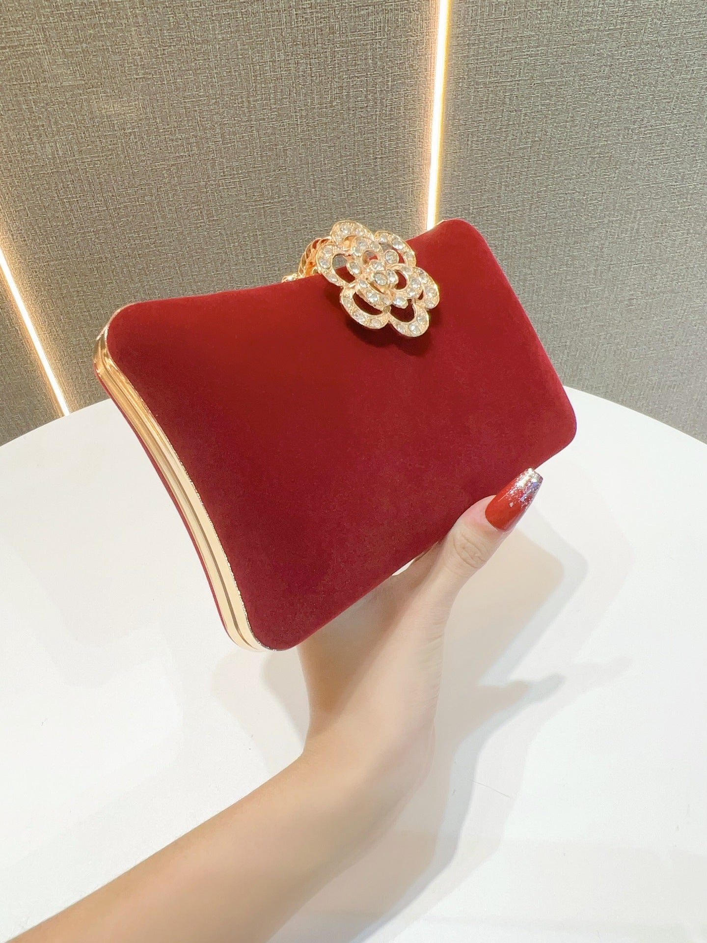 Women's Veet Diamonds Clutch Banquet Wedding Clothes Bags
