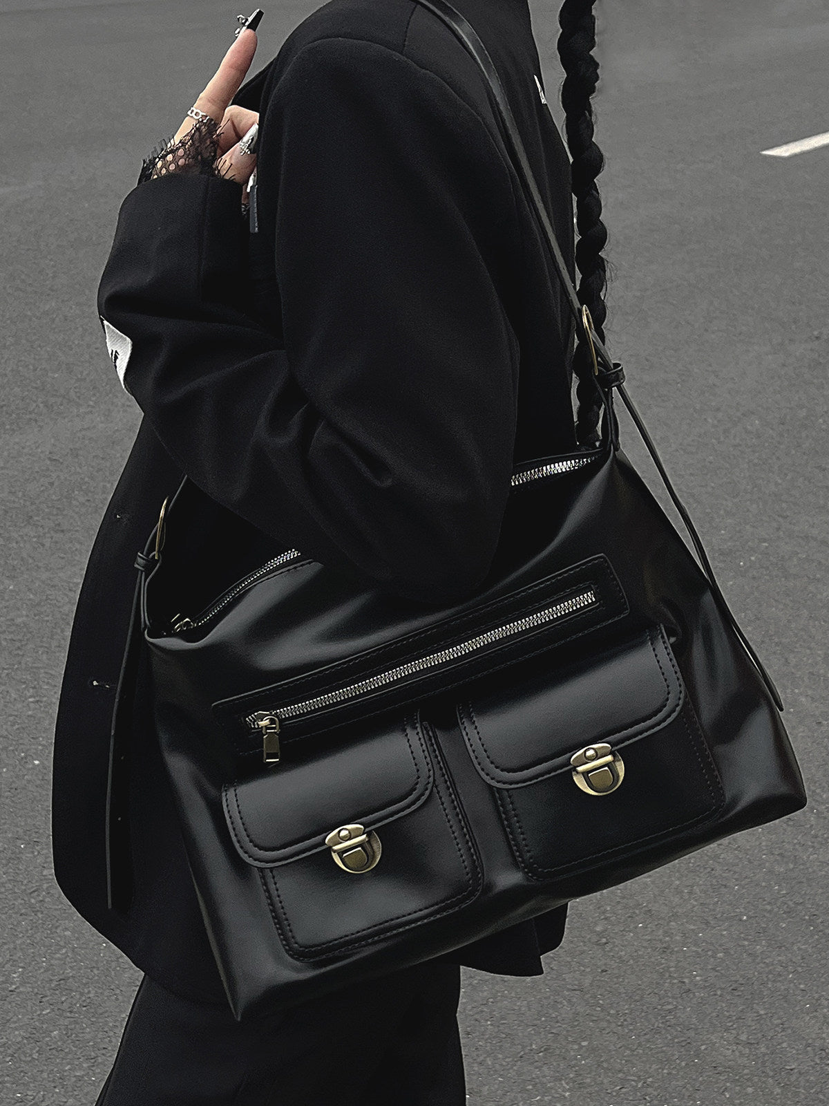 Women's Vintage Large Capacity Black One Class Tote Bags