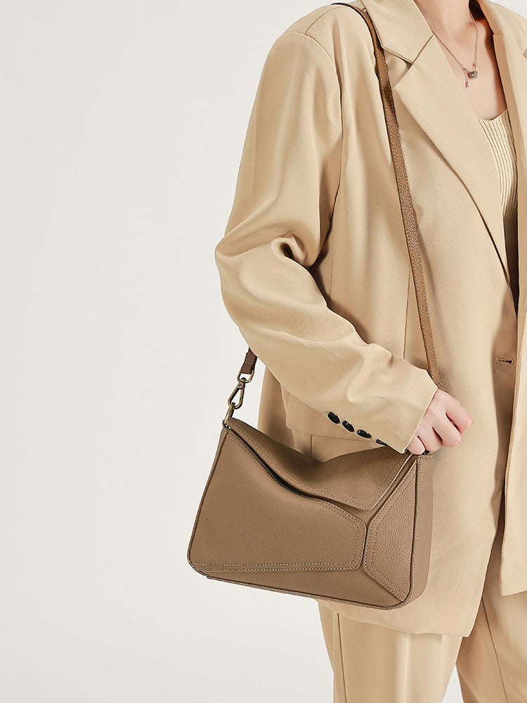 New Women's Temperament Trend High-grade Geometric Bags