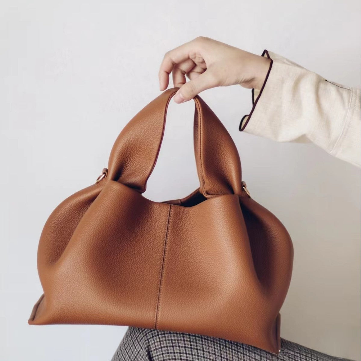 Delivery Cloud Genuine Leather Niche Dumpling Women's Shoulder Bag