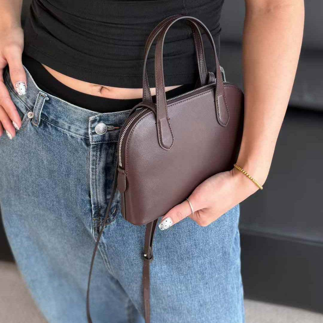 Women's Sheepskin Little Shell Retro Fashion Minimalist High Quality Simple Women's Messenger Bag