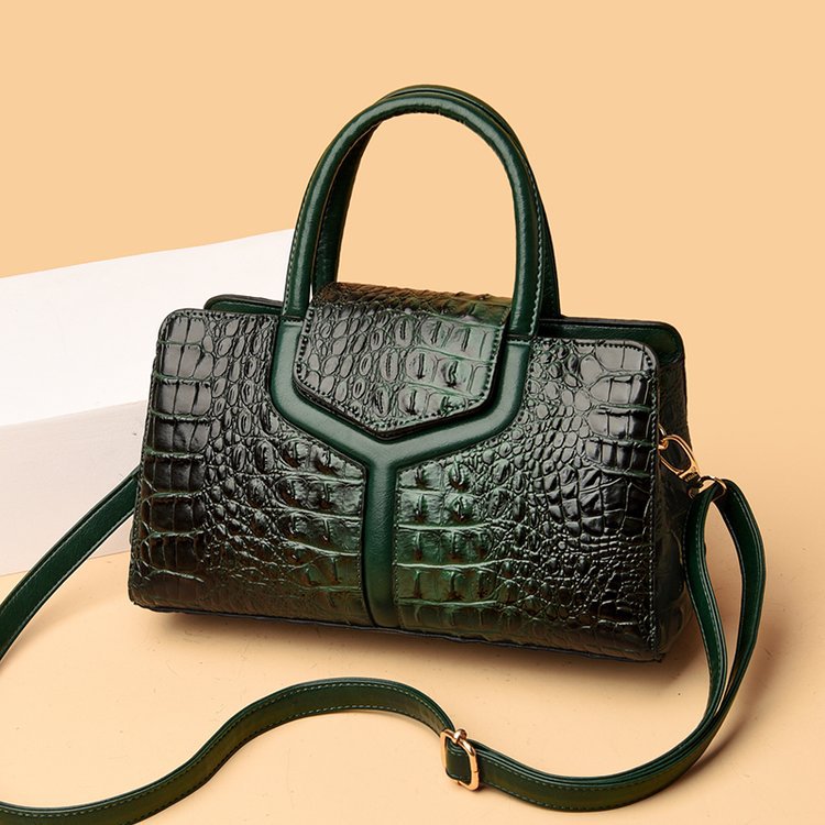 Versatile Textured Underarm Crocodile Pattern Portable Women's Handbag
