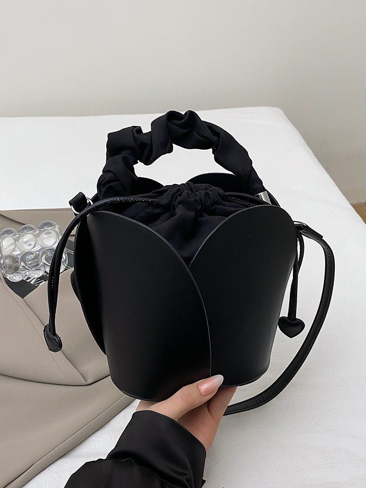 Women's Season Fashion Water Wild Single Bags