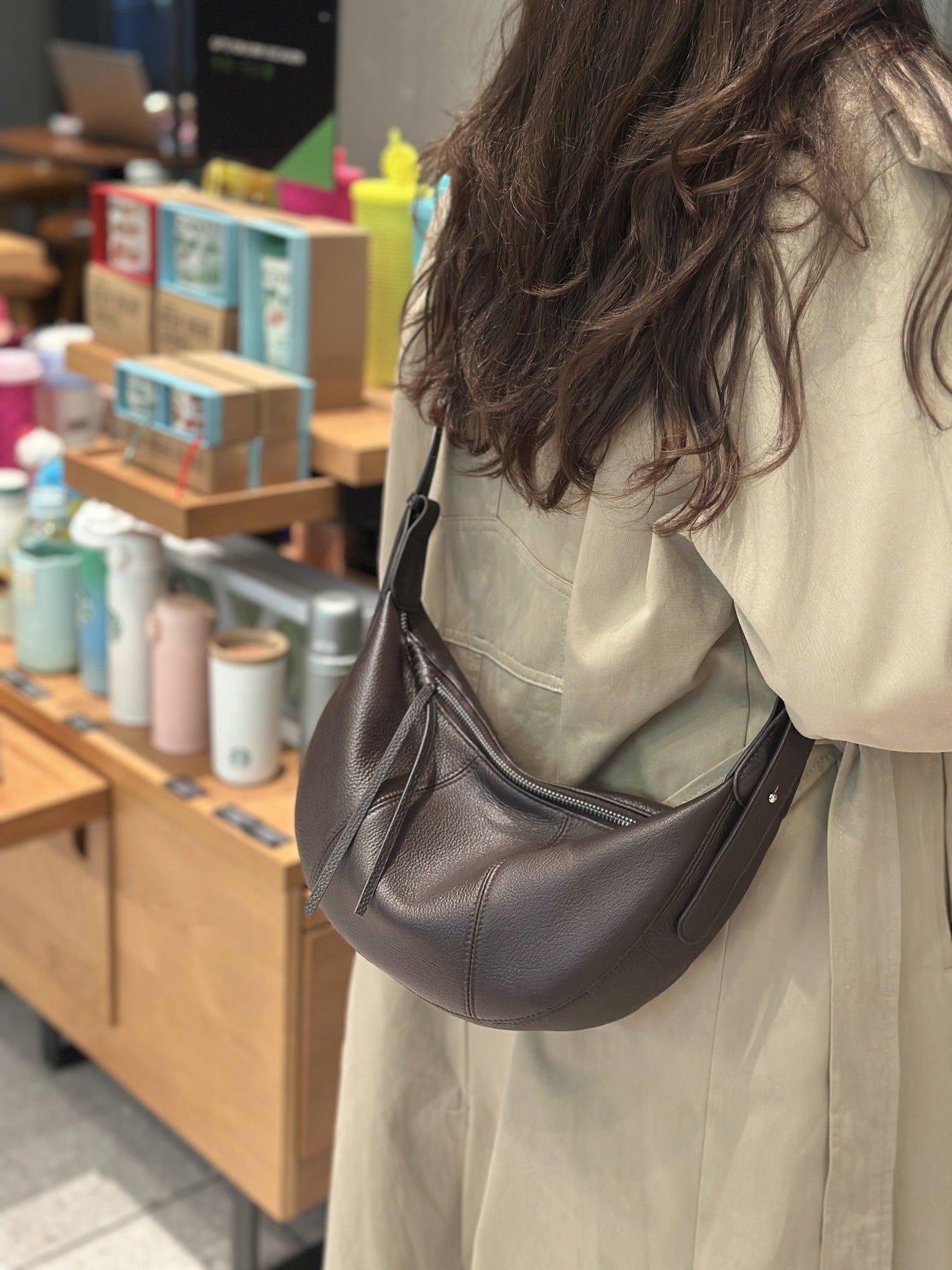 First Layer Cowhide Dumpling Genuine Leather Niche Practical Commuter Natural Women's Messenger Bag