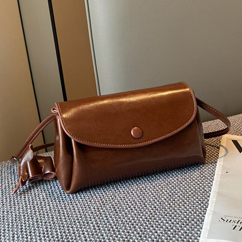 Oil Wax Cowhide Retro Minority Cloud Genuine Phone Bags
