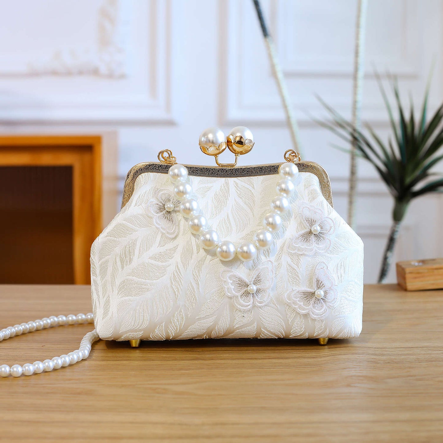 Popular Simple Clip Niche Chain Live Handbags