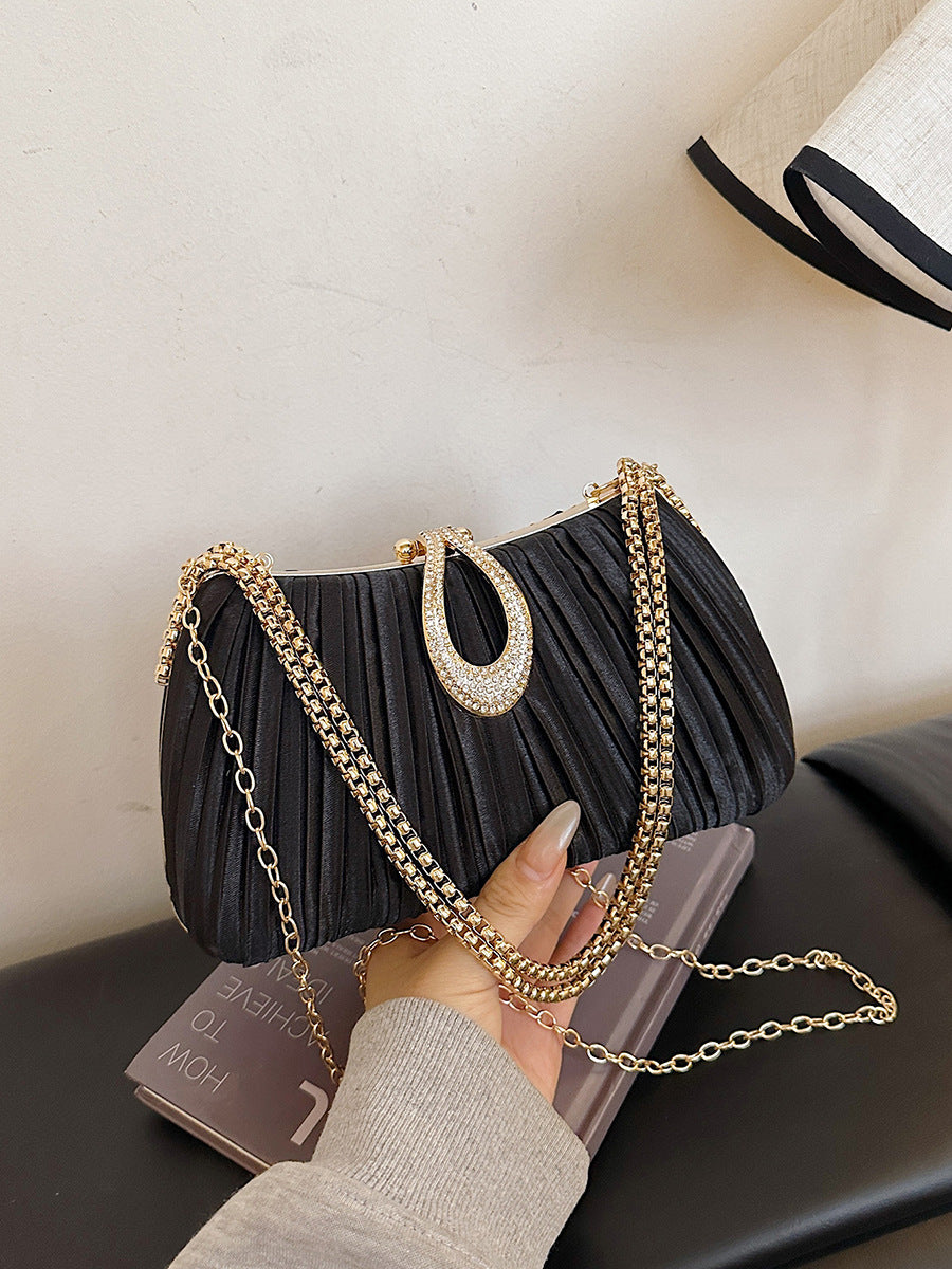 Exquisite Chain Fashionable High-grade Western Style Women's Messenger Bag