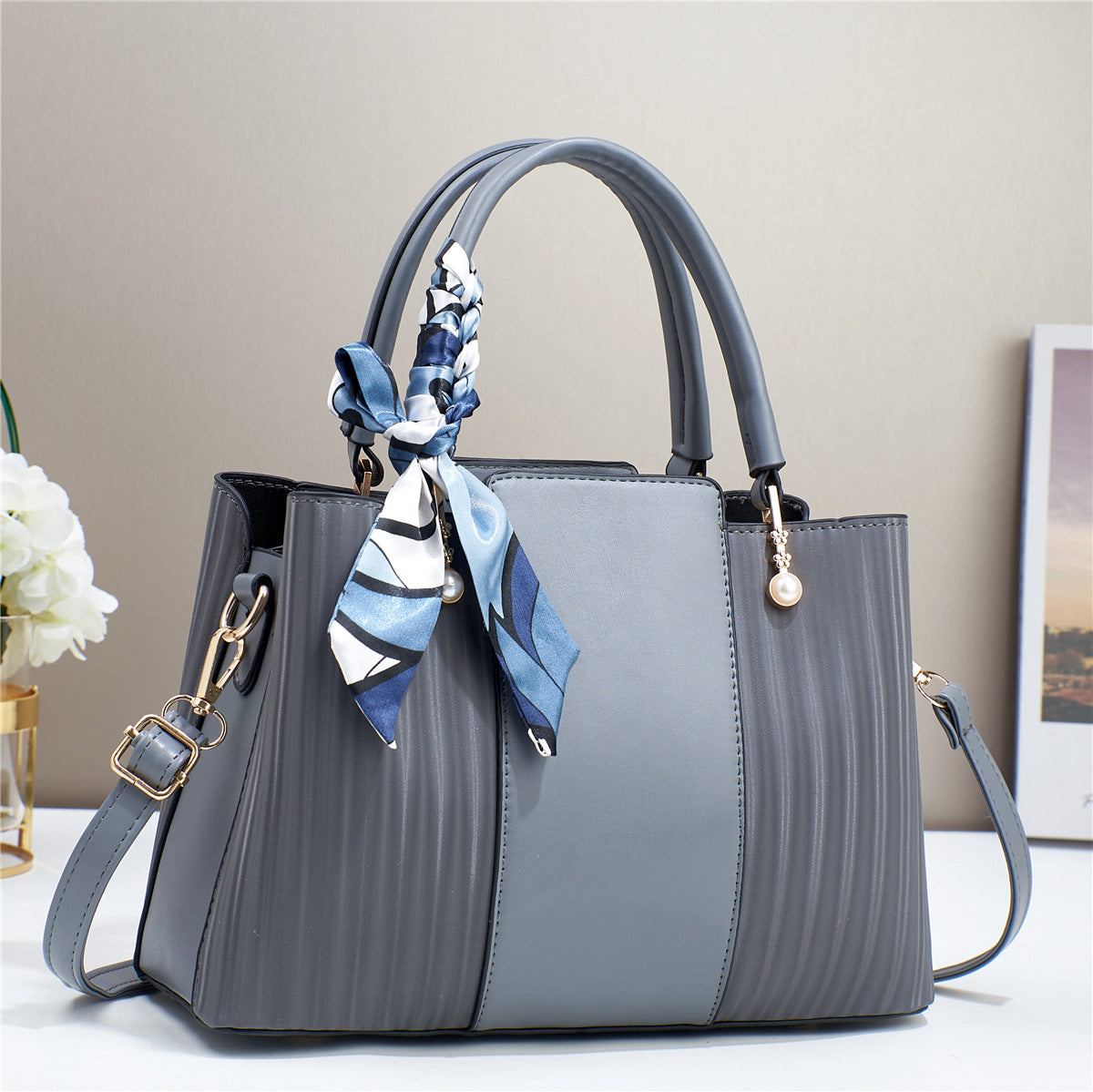Women's Popular Fashion High Sense Trend Large Capacity Men's Bags