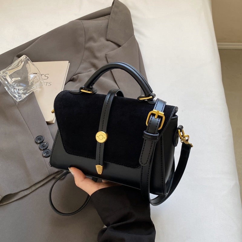 Women's Four-hand High-grade Retro Easy Matching Women's Messenger Bag