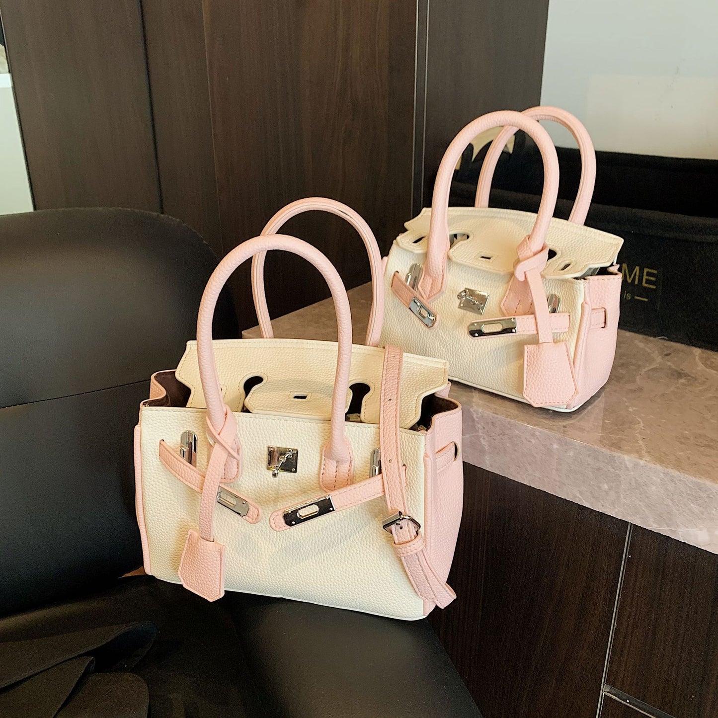 Women's Spring High-grade Contrast Color Portable Platinum Pouch Women's Messenger Bag