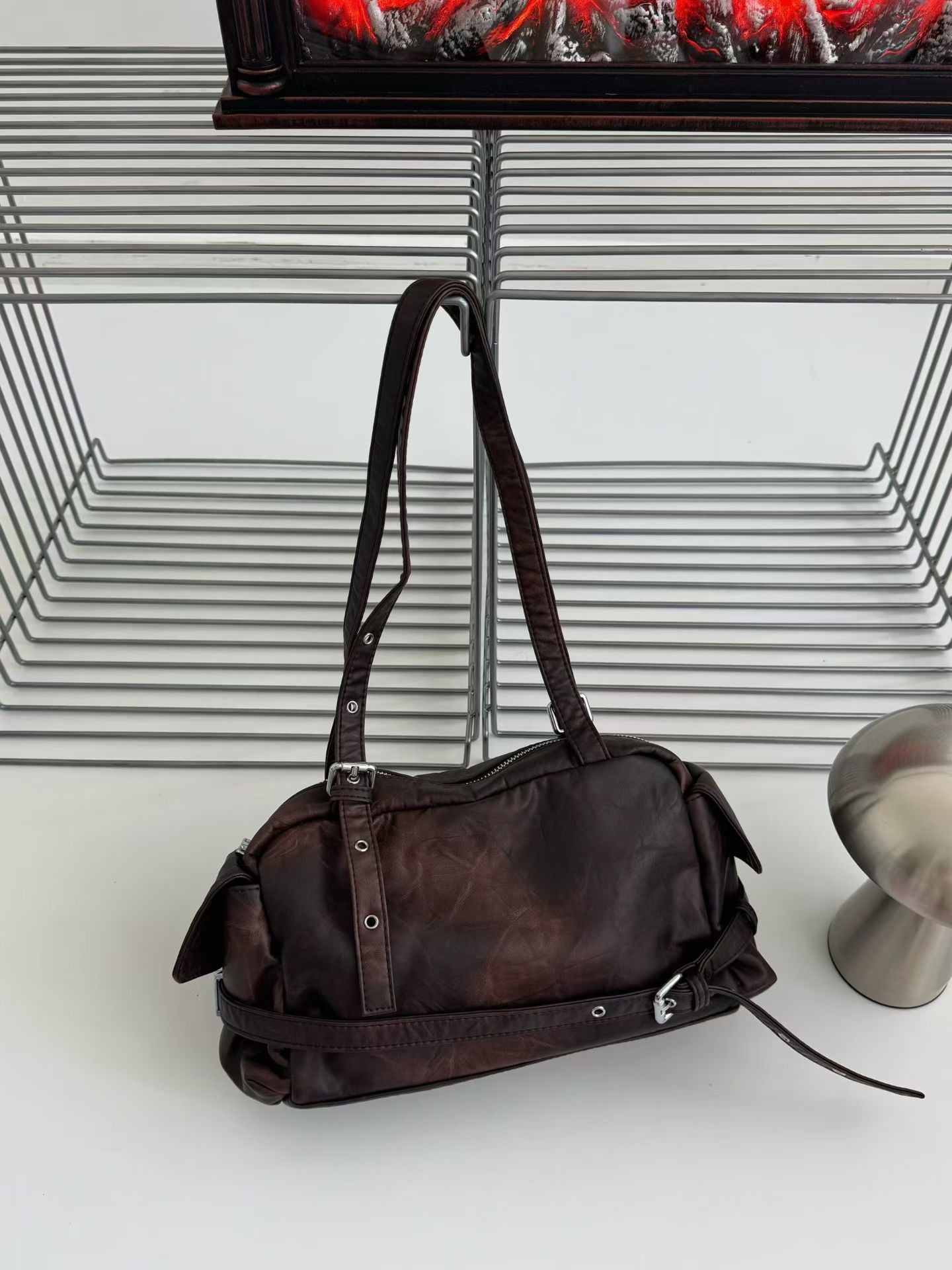 Women's Niche Motorcycle Rivet Design Bowling Underarm Women's Shoulder Bag