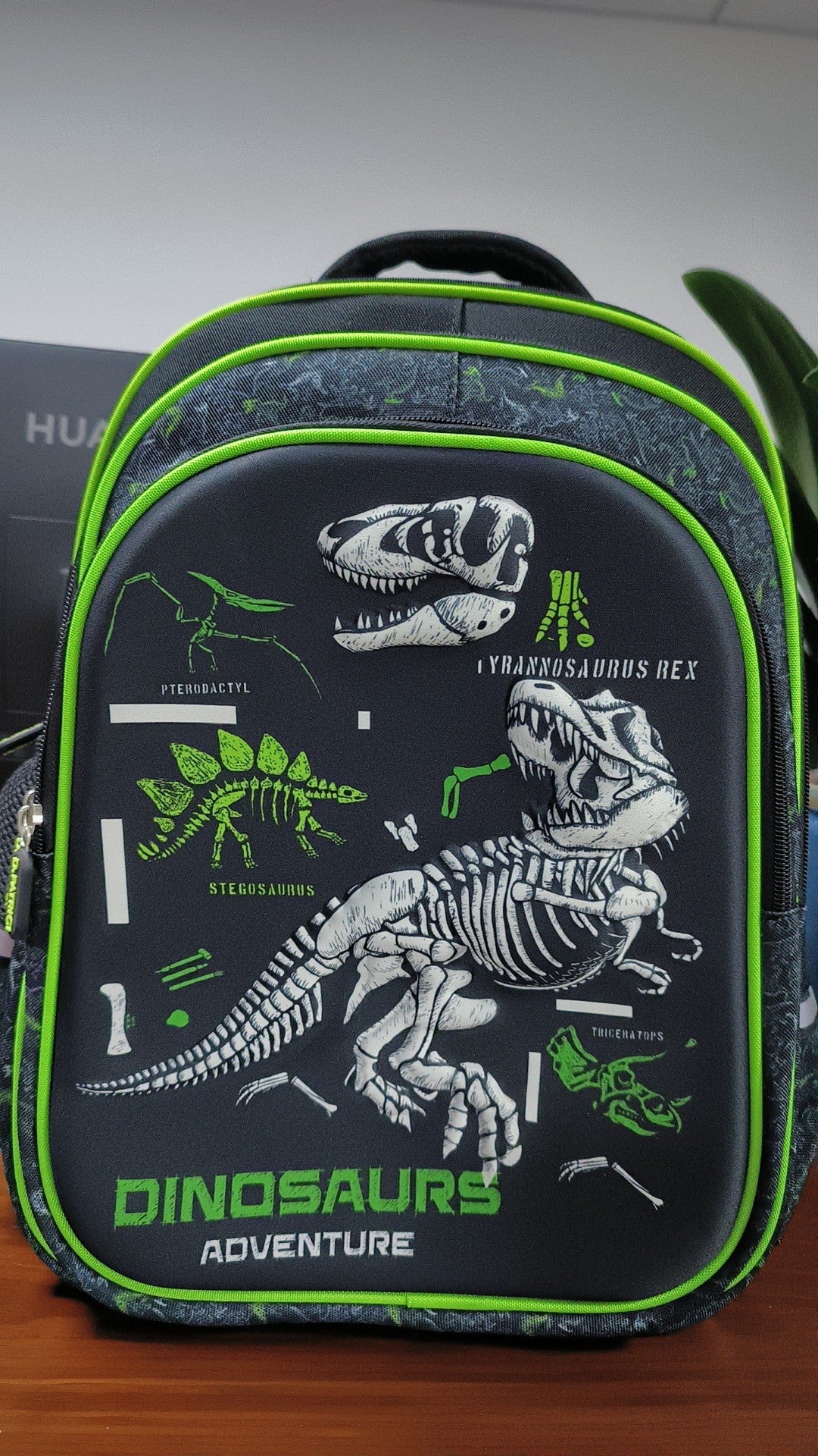 Children's Elastic Silk Fabric Man Woman Cartoon Primary School Bag
