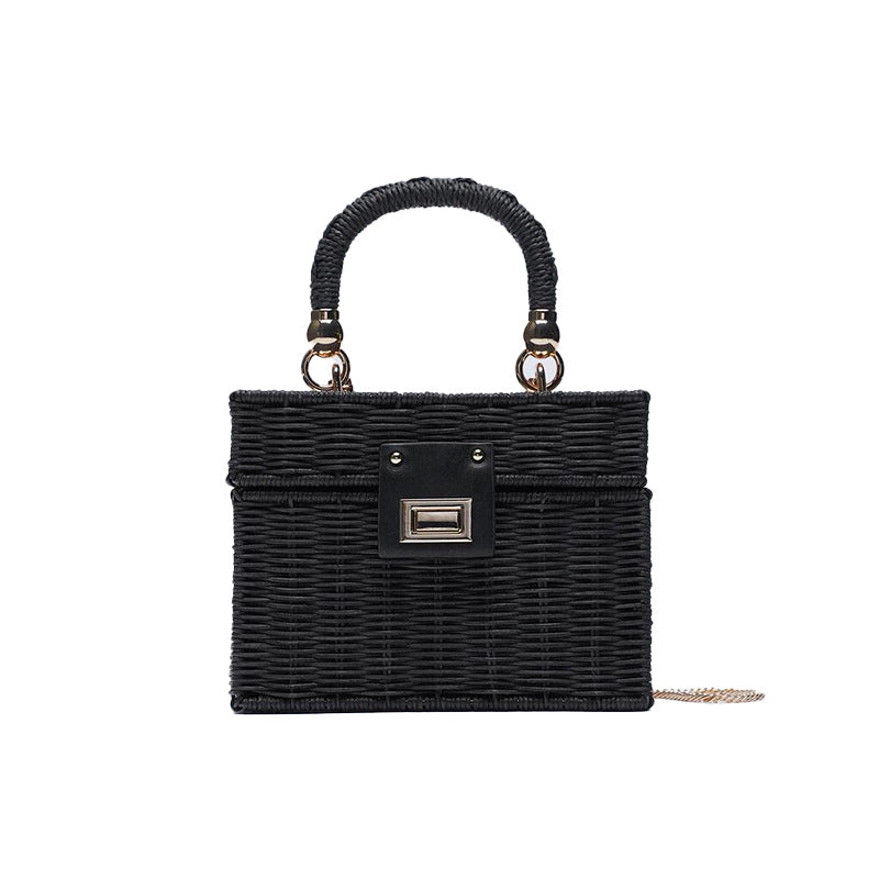 Women's Rattan Weave Stylish Fashion Flip Design Women's Shoulder Bag