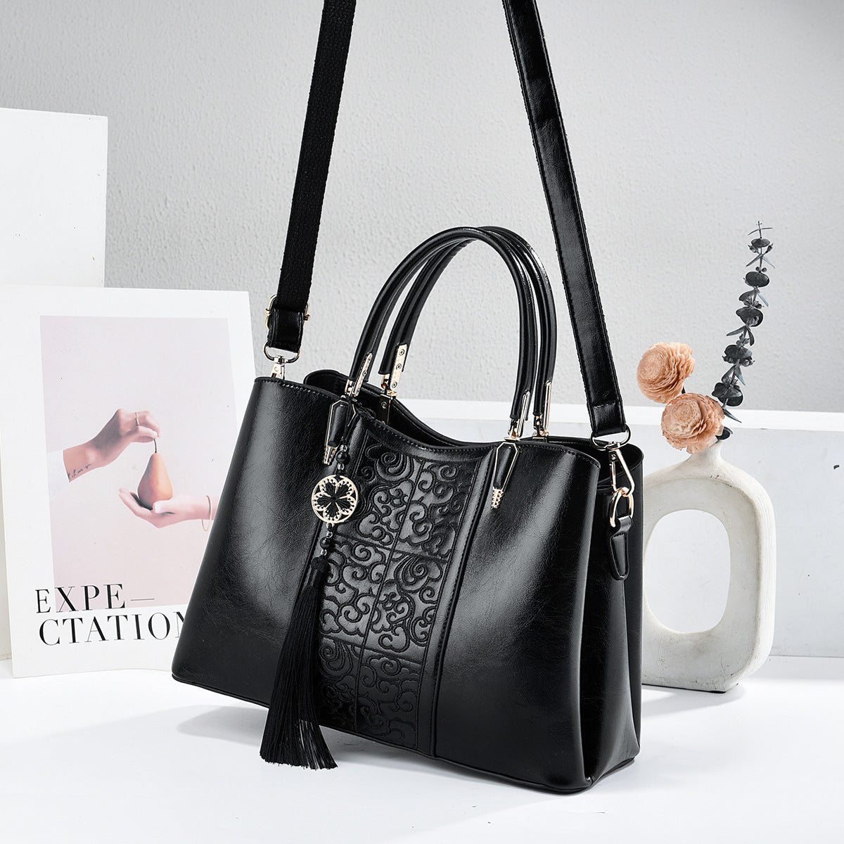 Women's National Style Retro Mom Embroidery Tassel Large Women's Handbag