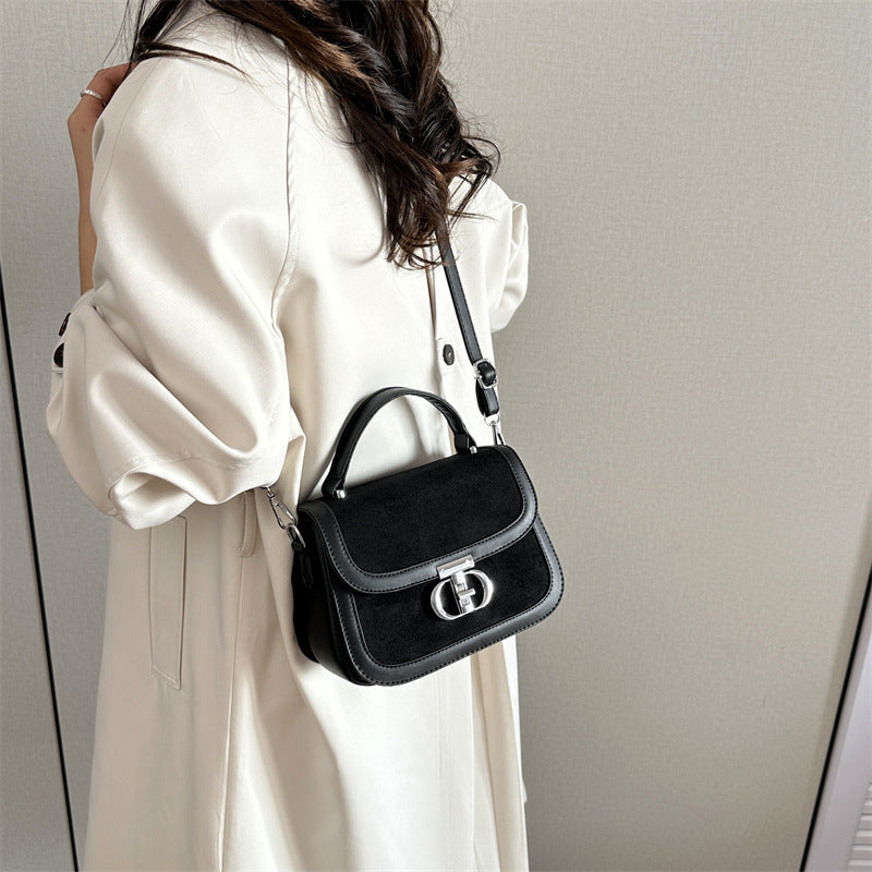 Women's Retro Minority Hand Holding Saddle Fashion Korean Style Exquisite Women's Messenger Bag