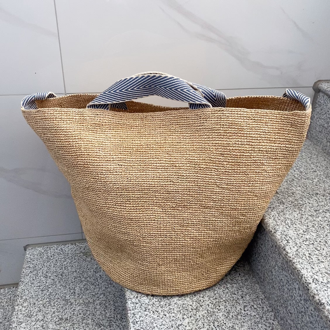 Women's Raffia Premium Woven Summer Seaside Vacation Women's Messenger Bag