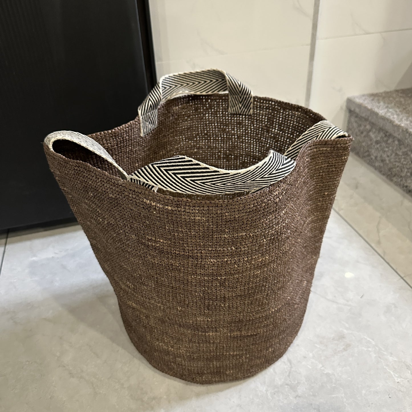 Women's Capacity Straw Hand Crocheting Raffia Vacation Women's Messenger Bag
