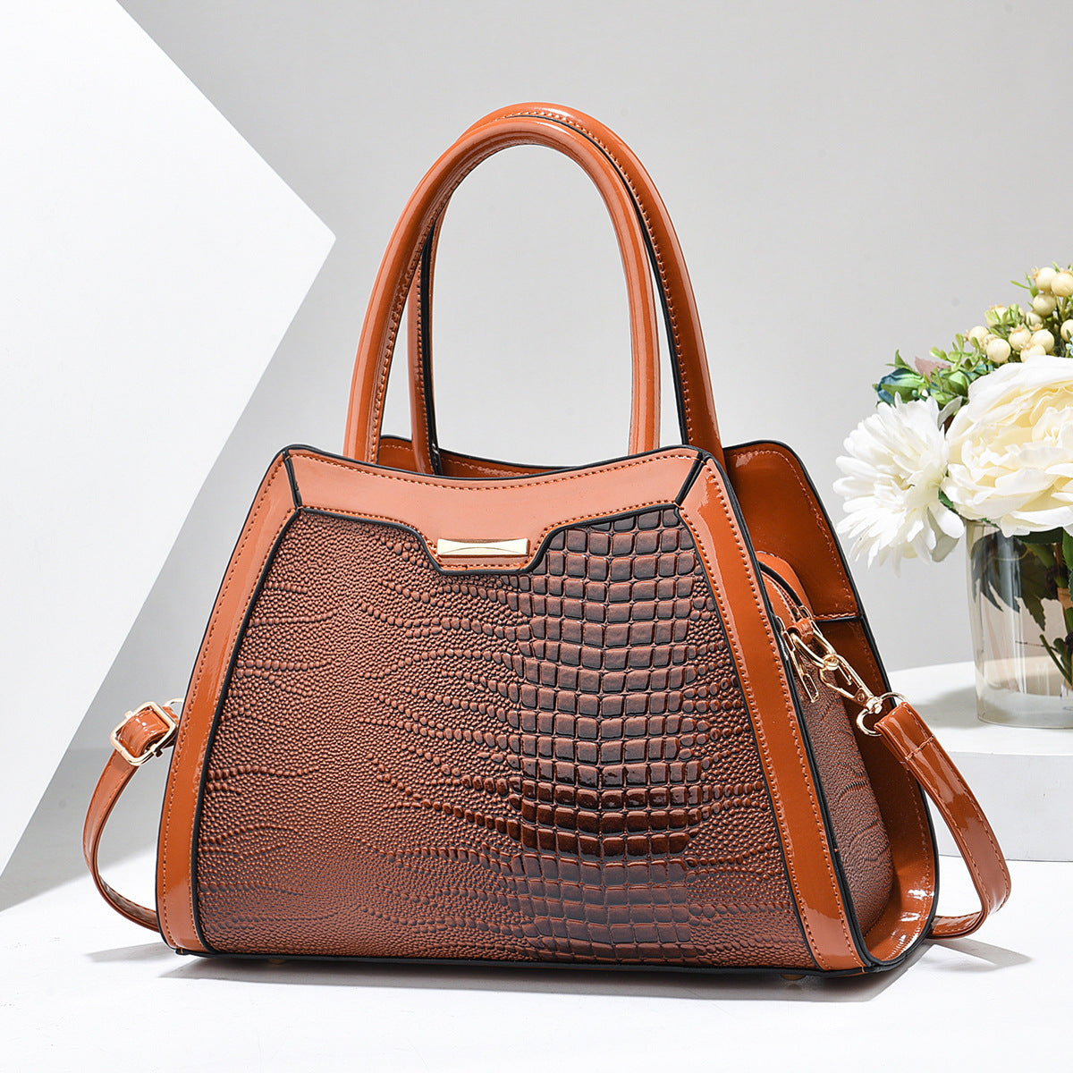 Trendy Casual Attractive Women's Niche Elegant Women's Messenger Bag