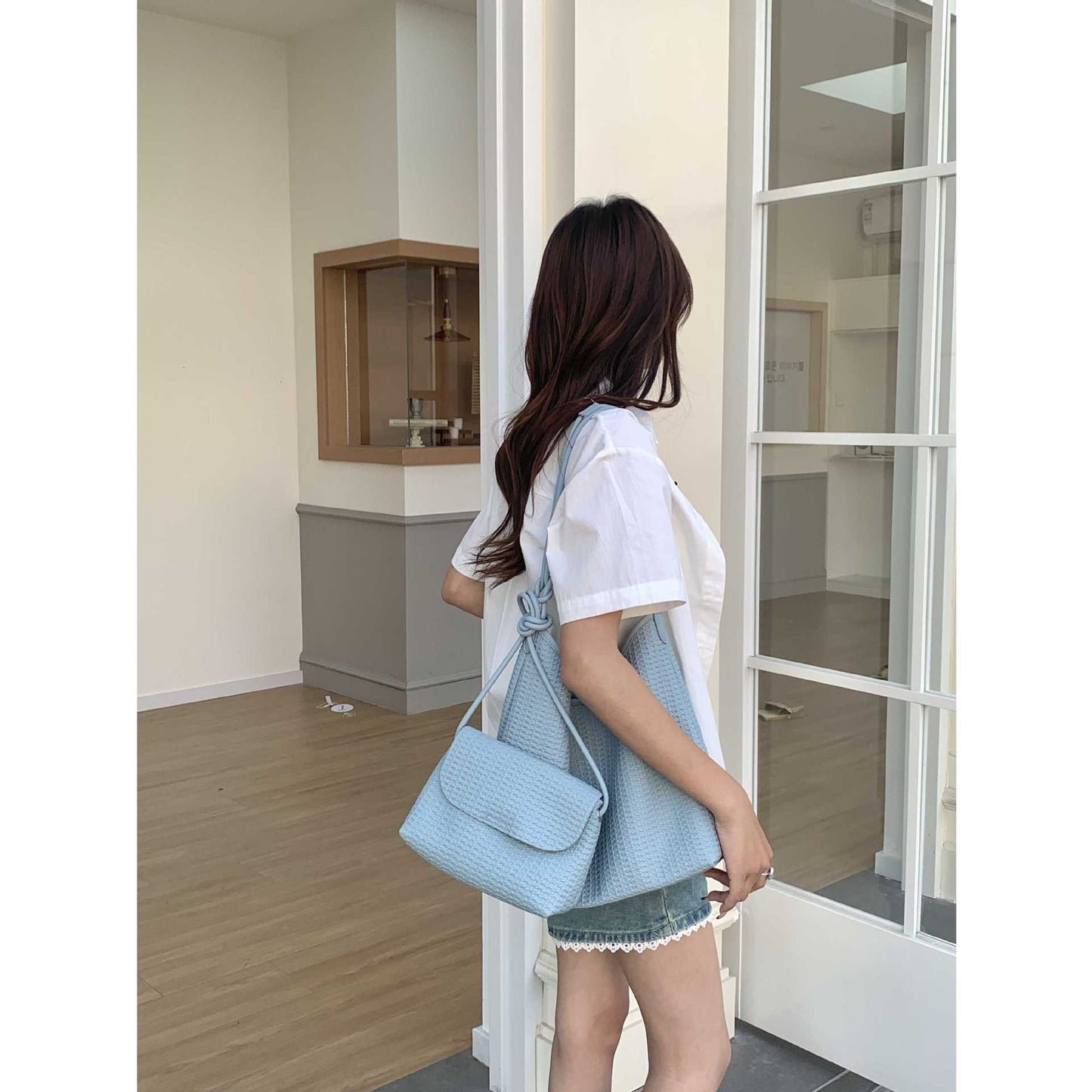 Women's High-grade Woven Pattern Korean Commuter Large Capacity Bags