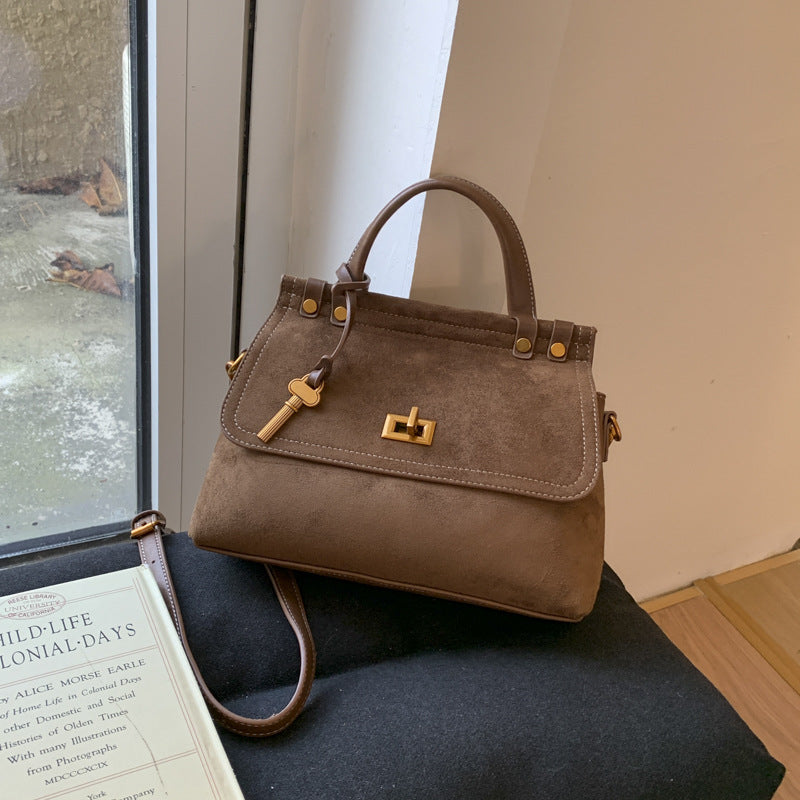 Women's Large Capacity Autumn Matte Fashion Simple Retro Women's Shoulder Bag