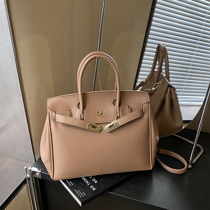 Women's Winter Twist Fashionable Simple Lychee Pattern Lock