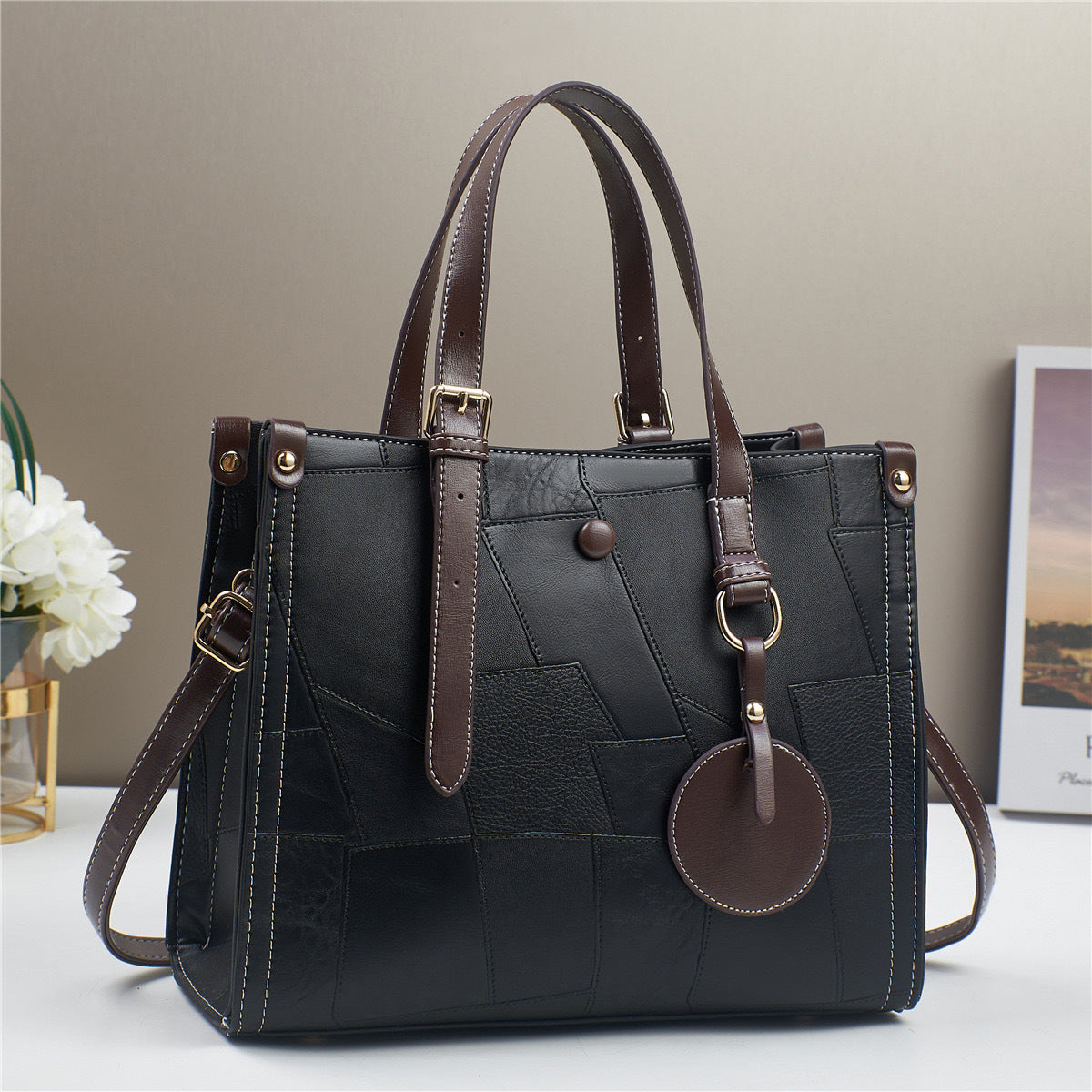 Women's Color Authentic Leather Tactile Feel Trendy Stitching Cute Women's Shoulder Bag