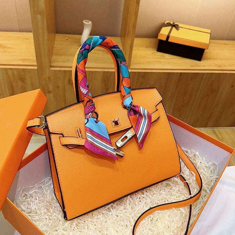 Women's Kelly Fashion Large Capacity Minority Twist Bags