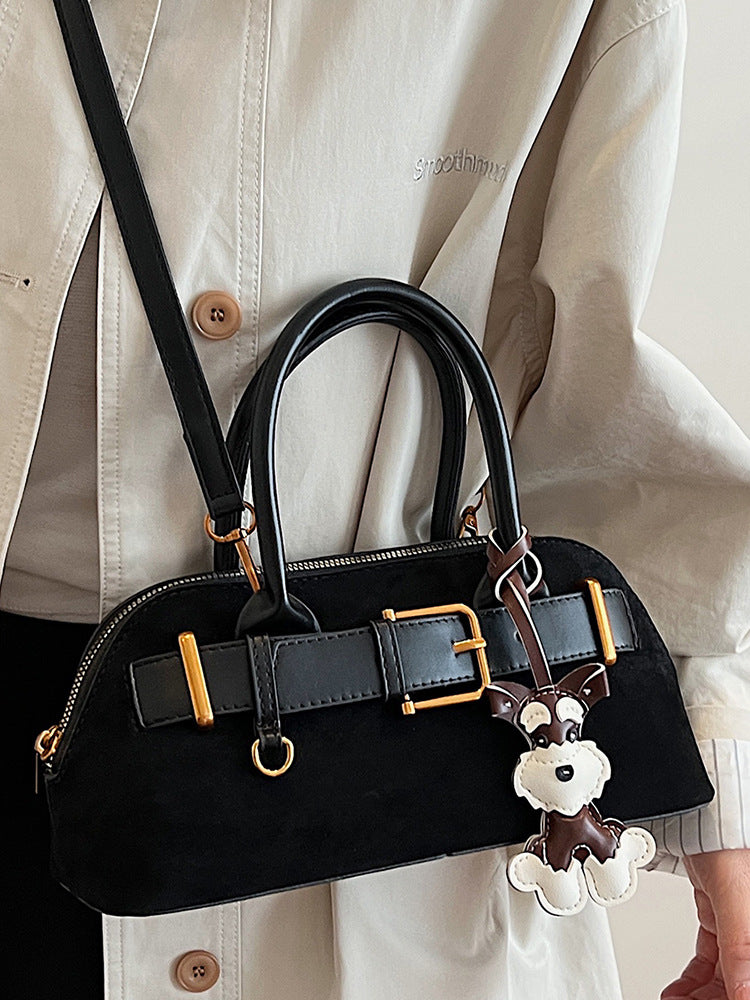 Women's Retro Portable Commuter Summer Fashion Underarm Simple Large Shoulder Bags