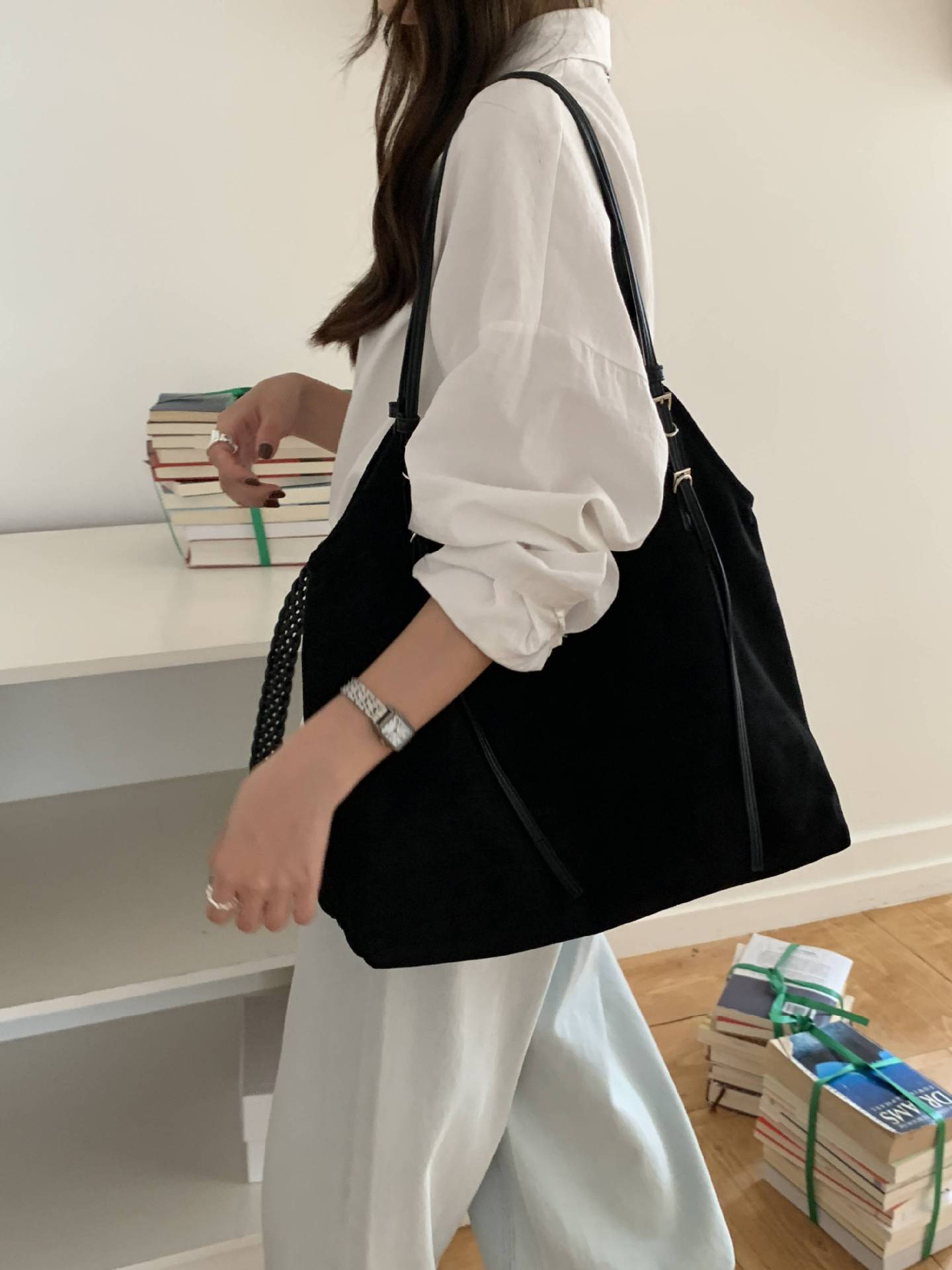 Women's Korean Suede Retro Lazy Loose Feeling Large Women's Handbag