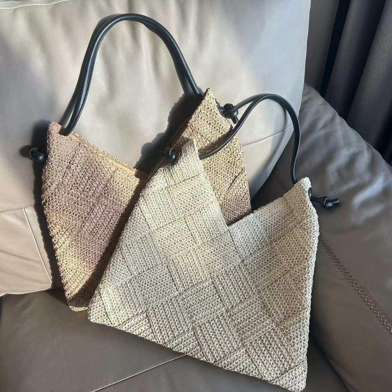 Women's Hollow Cotton Thread Woven Idle Style Portable Seaside Vacation Women's Messenger Bag
