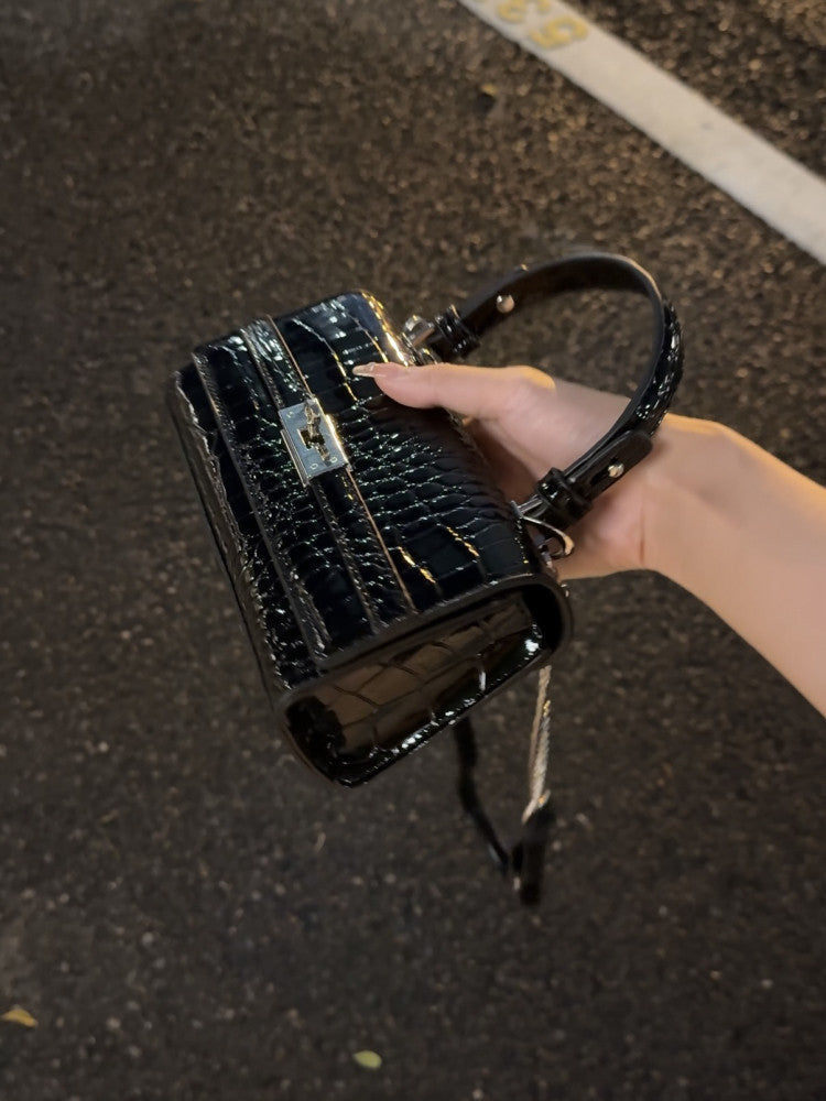 Women's Korean Style French Stick Alligator Print Summer Small Square Bag