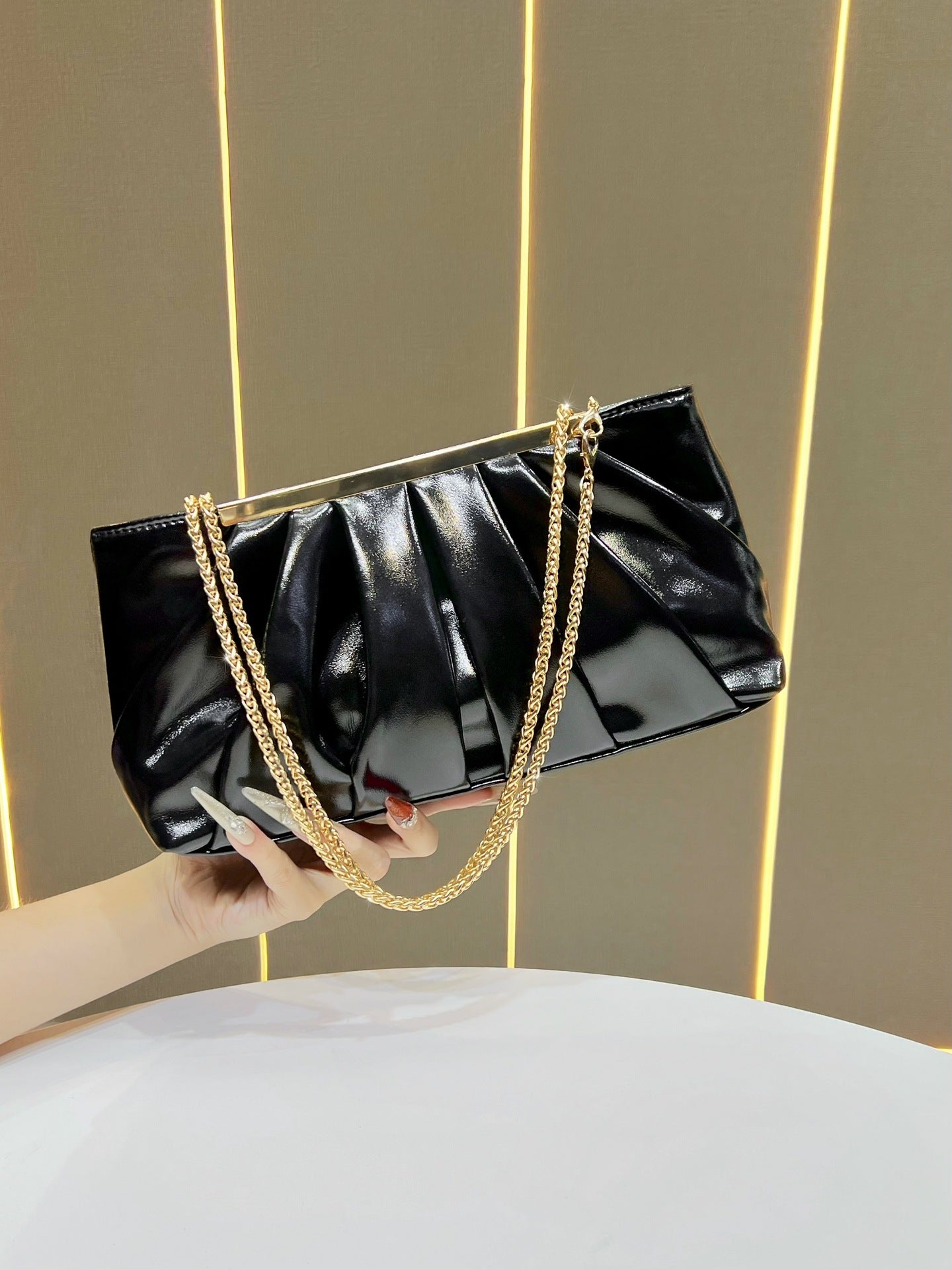 Women's Niche Commuter Luxury Texture Cloud Underarm Bags