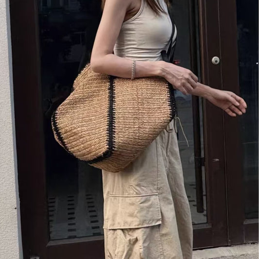 Style Retro Exquisite Big Premium Seaside Idle Women's Shoulder Bag