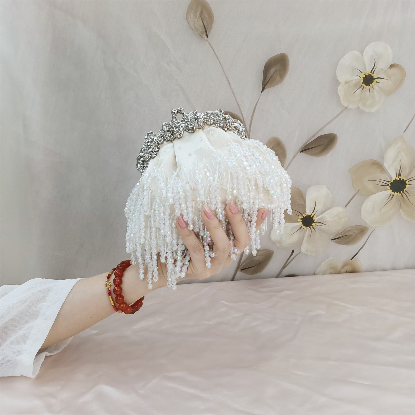 Women's Tassel Satin Beaded Pearl Embroidery Bridal Handbags