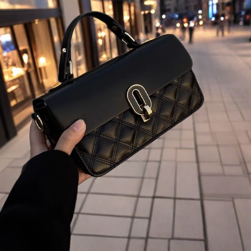 Women's Classic Style Exquisite Summer Rectangular Delicate Pouch Genuine Shoulder Bags